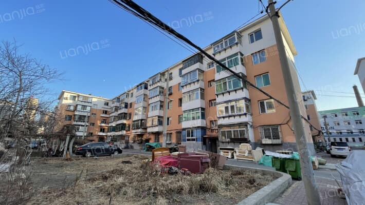 长江北小区外景图