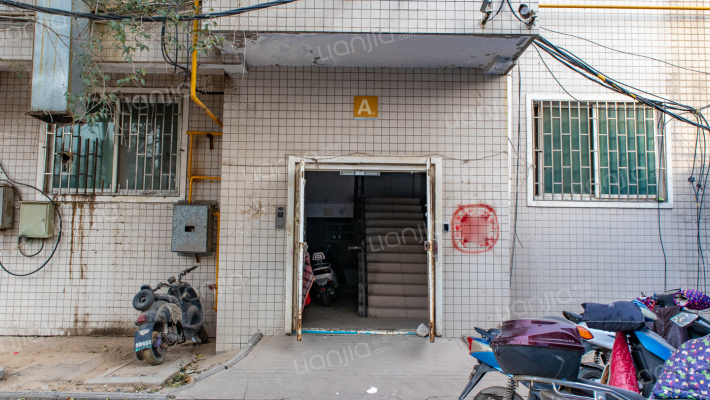 嵩山北路300号外景图