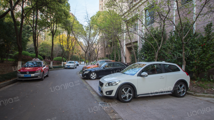 宝宸共和家园外景图