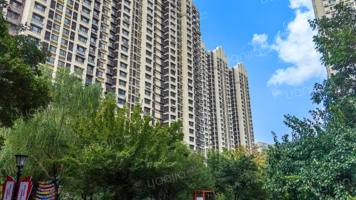 万达华府外景图