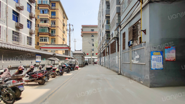 荣苑小区外景图