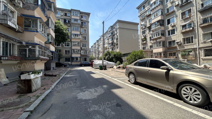 光卫小区外景图