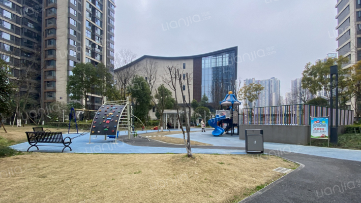 同森锦熙外景图