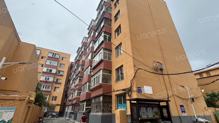 中兴里小区外景图