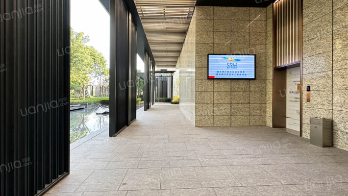 翠澜峯境外景图