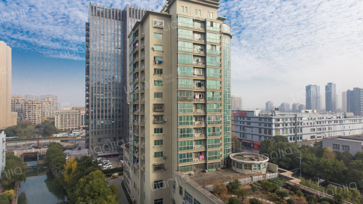 名城大厦外景图