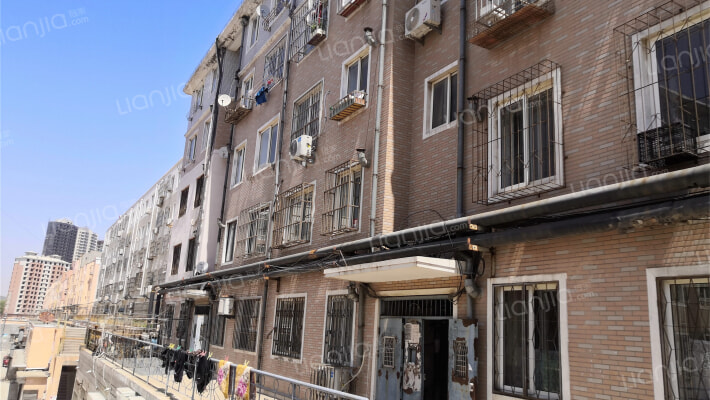 老店街家属楼外景图