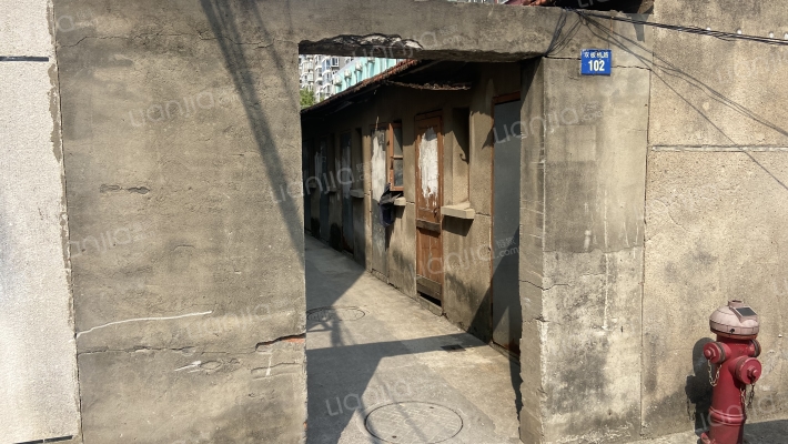 双板桥路102号外景图