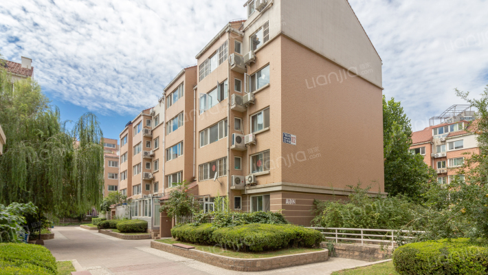 大西洋新城A区外景图