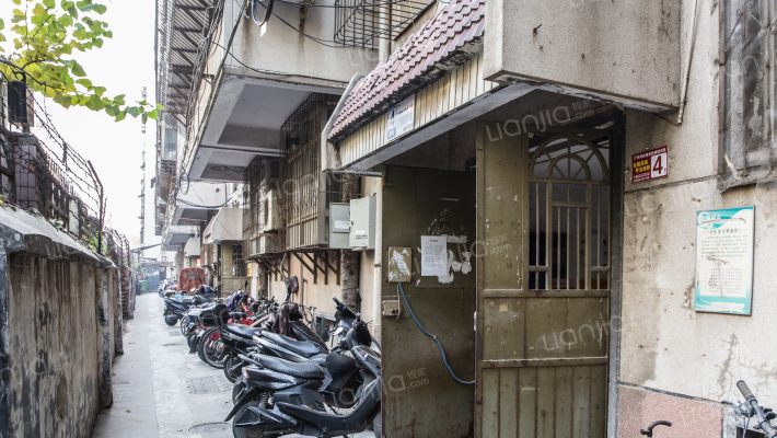 市建行家属院外景图