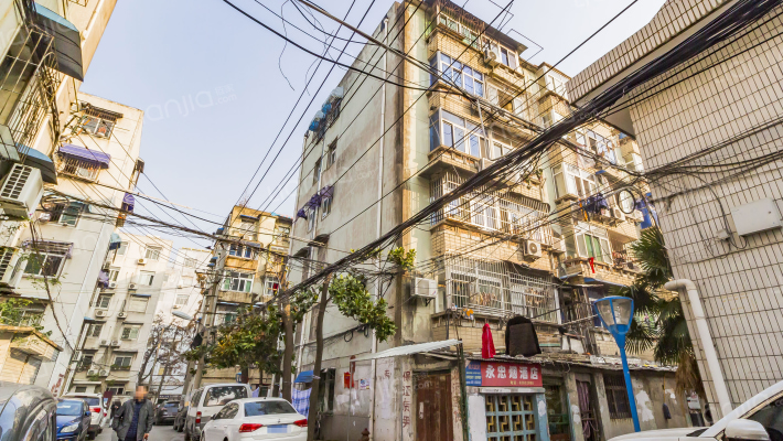 安庆路166号外景图