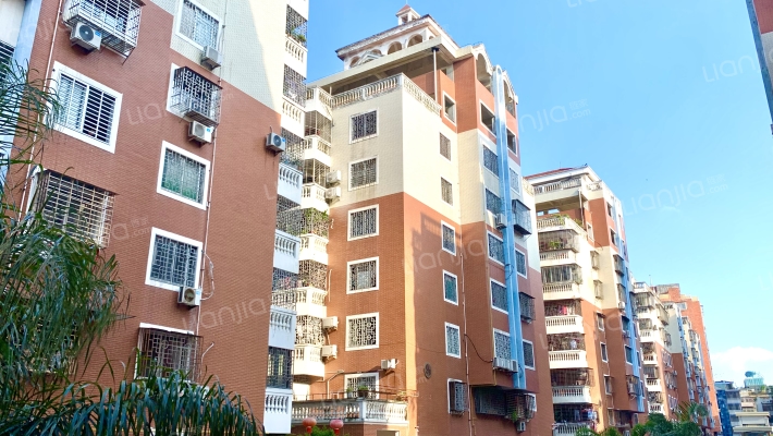 成龙花园外景图