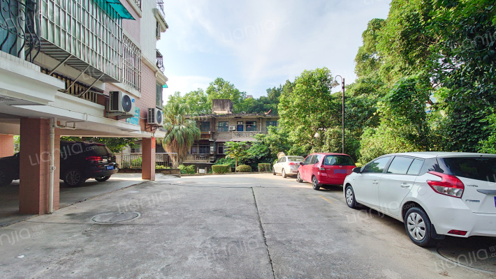 玫瑰山庄外景图