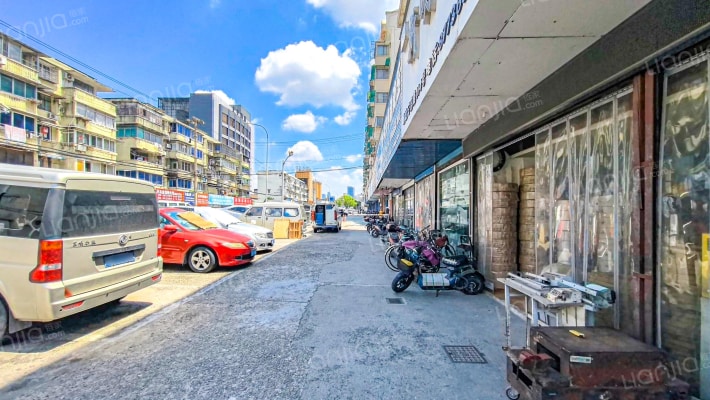 宁穿路110号外景图