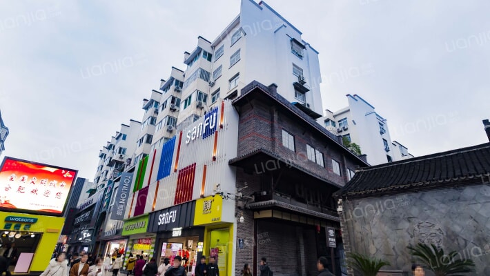 新安商城外景图