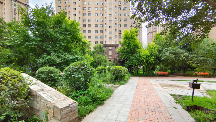 宇都和源外景图