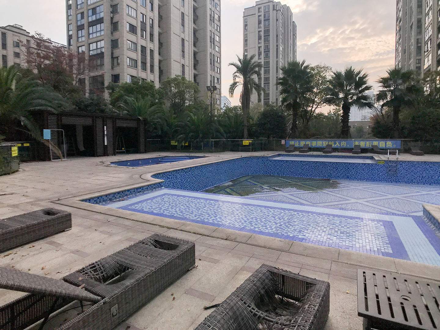 德信大家钱江府小区实景 37