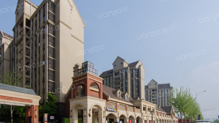 三和名仕城外景图