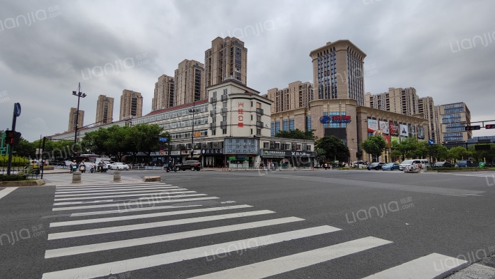 兴旺公寓外景图