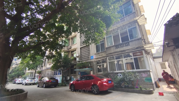 东环路305号外景图