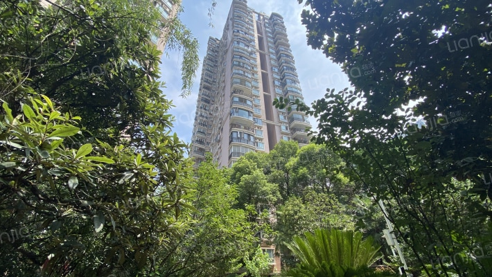 六合花园外景图