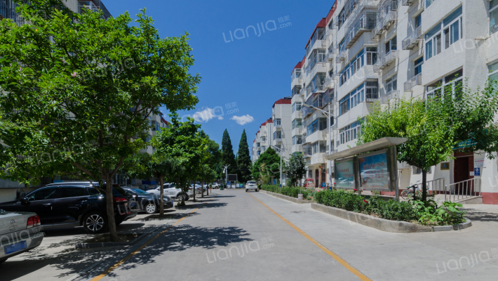 龙湖花园外景图