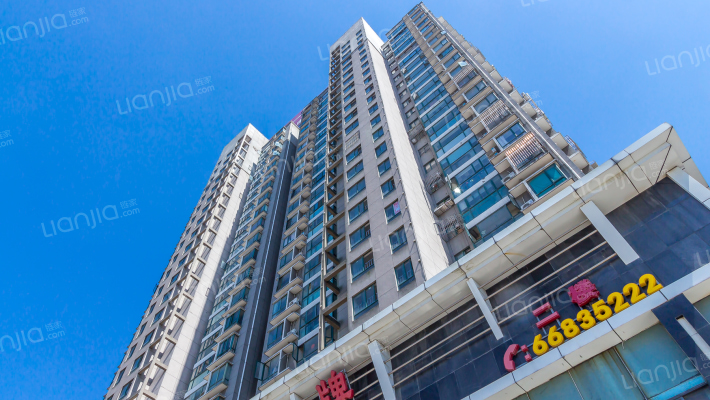 国际服装城A区外景图