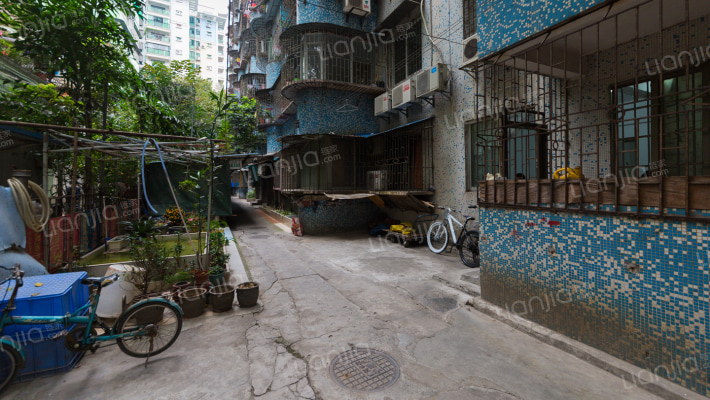 下渡路电线厂宿舍外景图