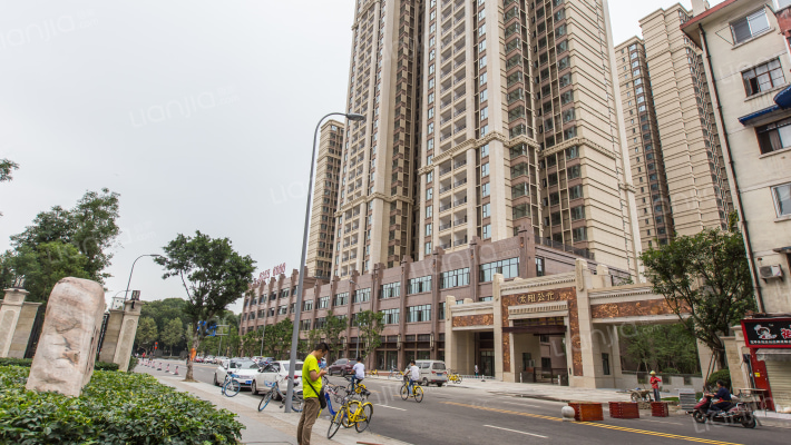 太阳公元一期外景图