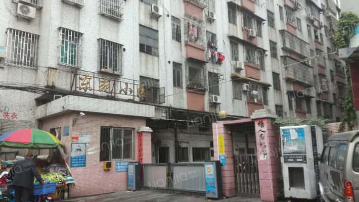 黄岐东苑小区外景图