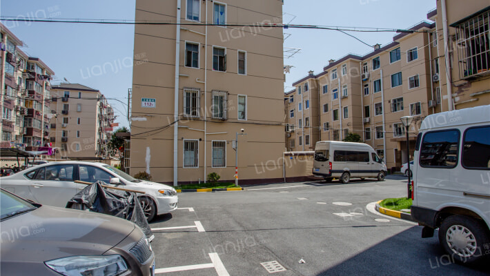 万寿新村玫瑰园外景图