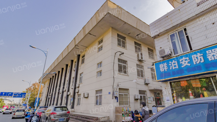 省高级法院宿舍外景图