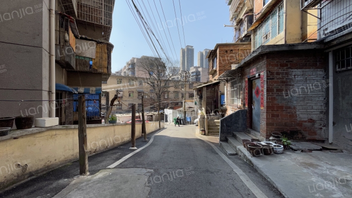 泰安巷38号外景图