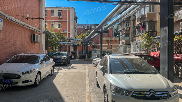 白纸坊街25号院外景图