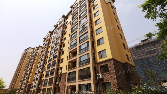 上东一号四期外景图