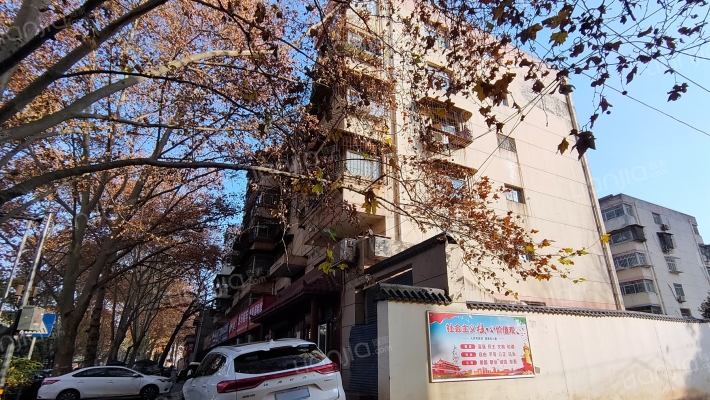 龙鑫商住公寓外景图