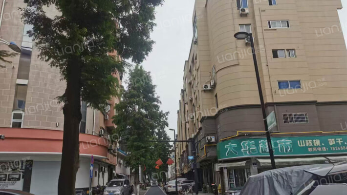 景杉路548号外景图