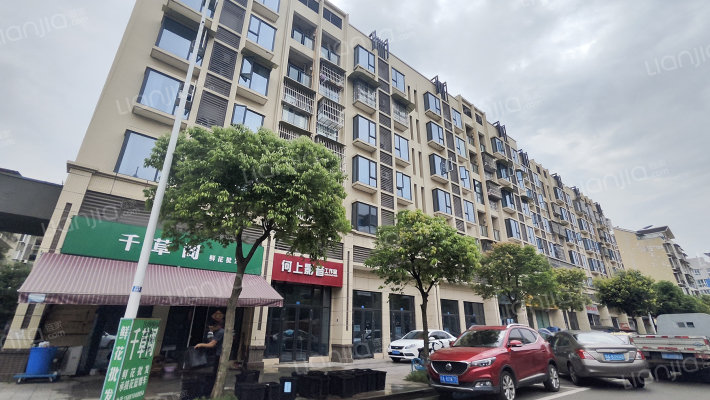 水城学府外景图