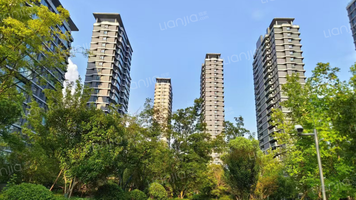 融悦湾花园外景图