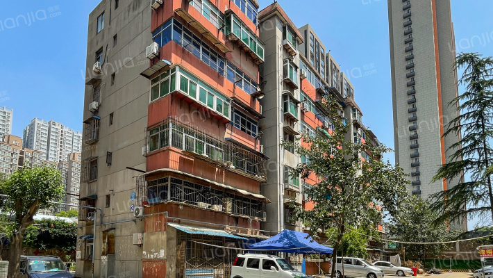 大华村小区外景图