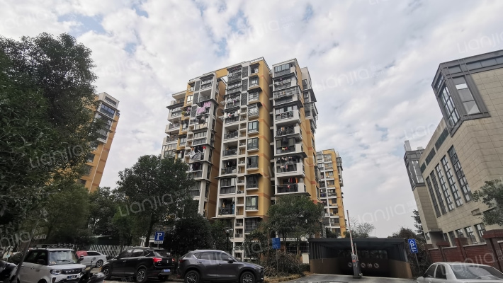 苕溪南湖人家外景图