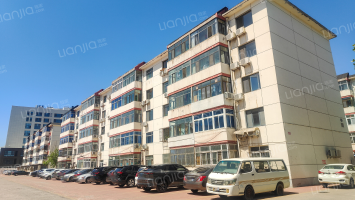 警察公寓外景图