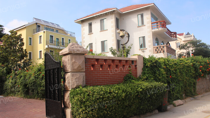 石苑别墅外景图