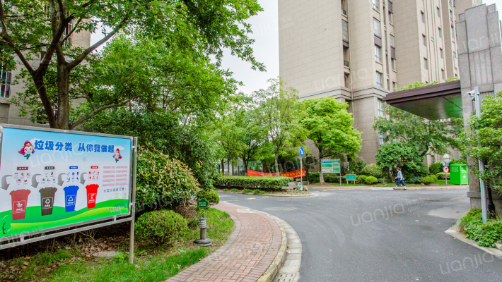 绿地时代名邸外景图