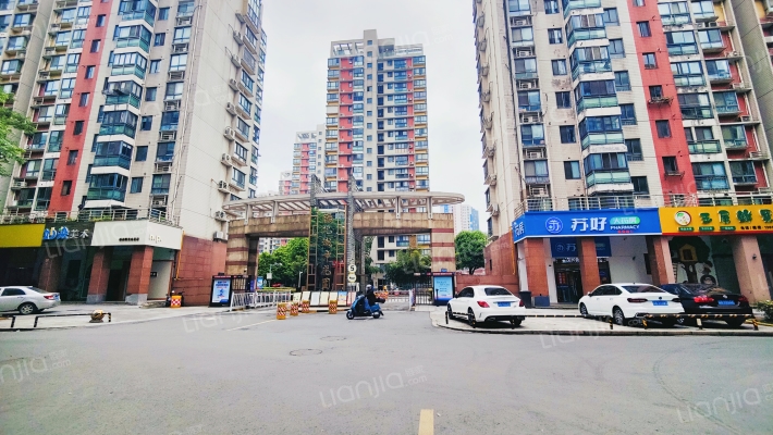 阳光城市花园C区外景图