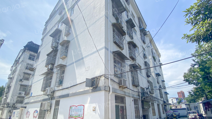 奥林花园外景图