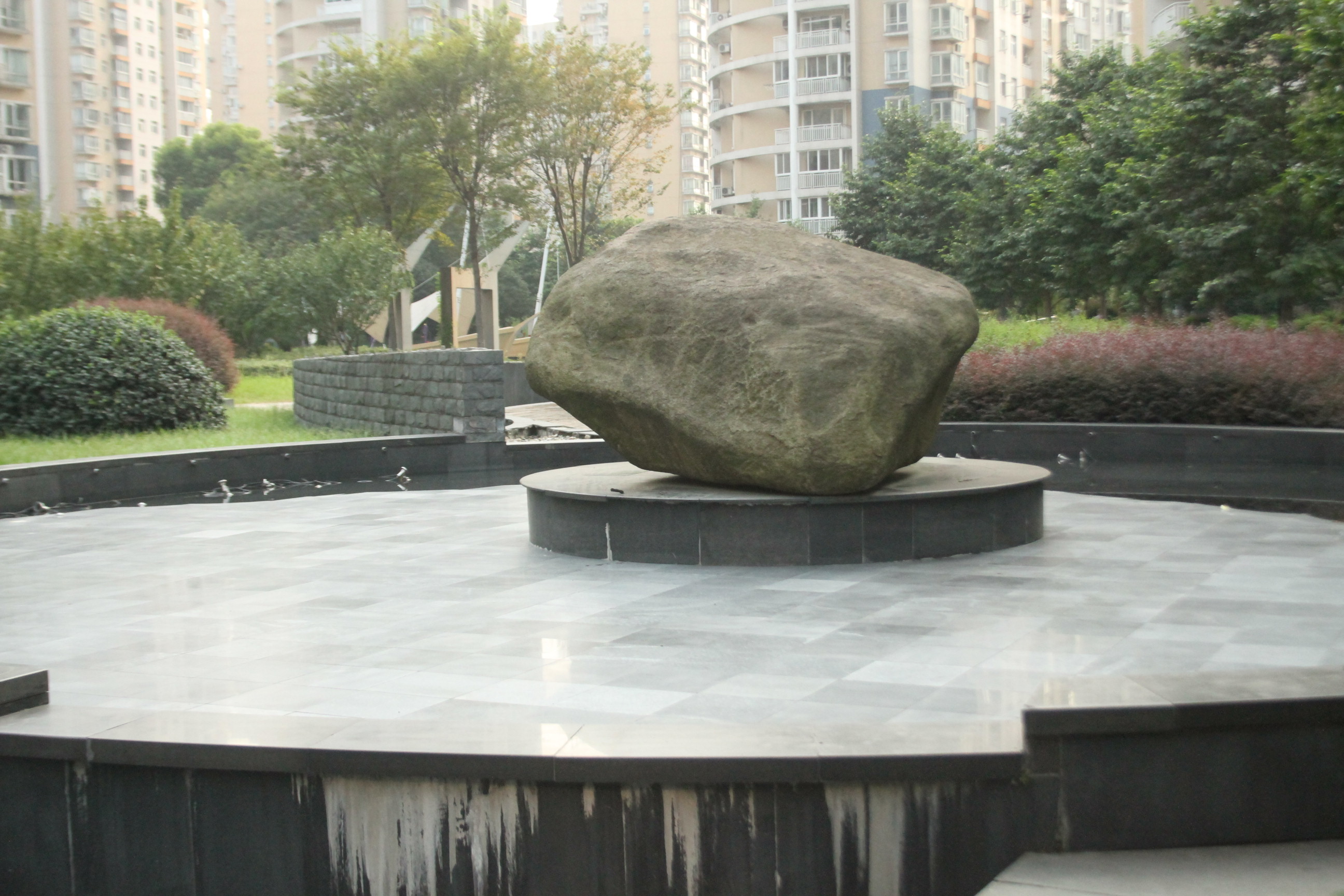 江南豪园小区实景 25