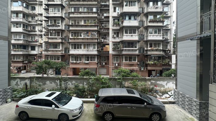 倒桑树街106号外景图