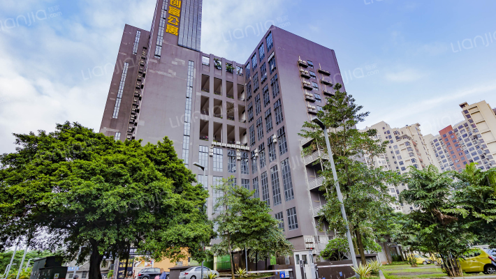 港隆创富公寓外景图