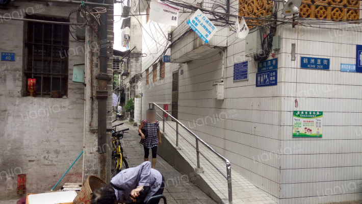 同福中路鹤鸣四巷外景图